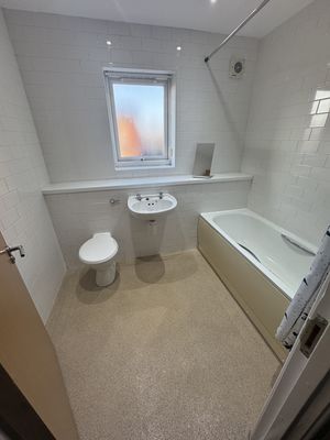 Photo 7- click for photo gallery